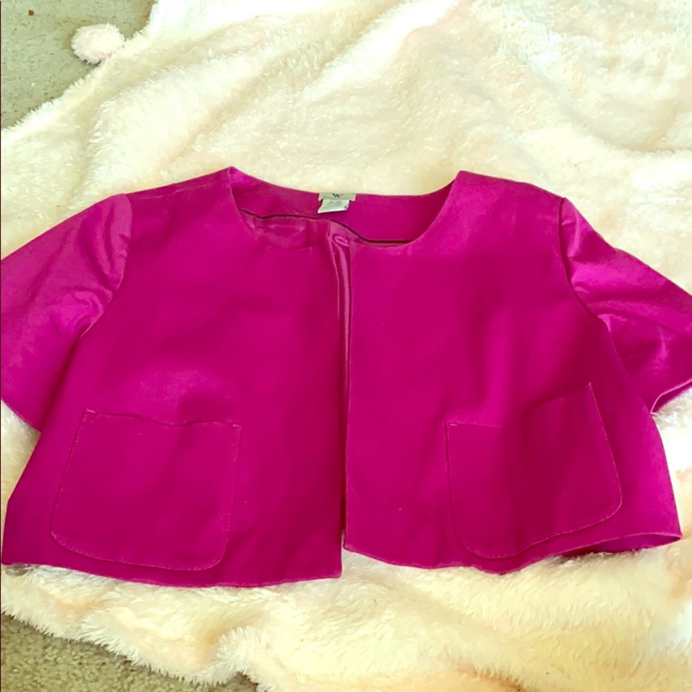 New/used women’s fashionable apparel ! ❤️